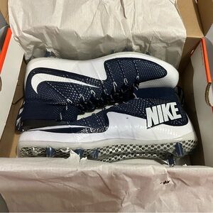 Nike Vapor Untouchable Flyknit TD Football Cleats
